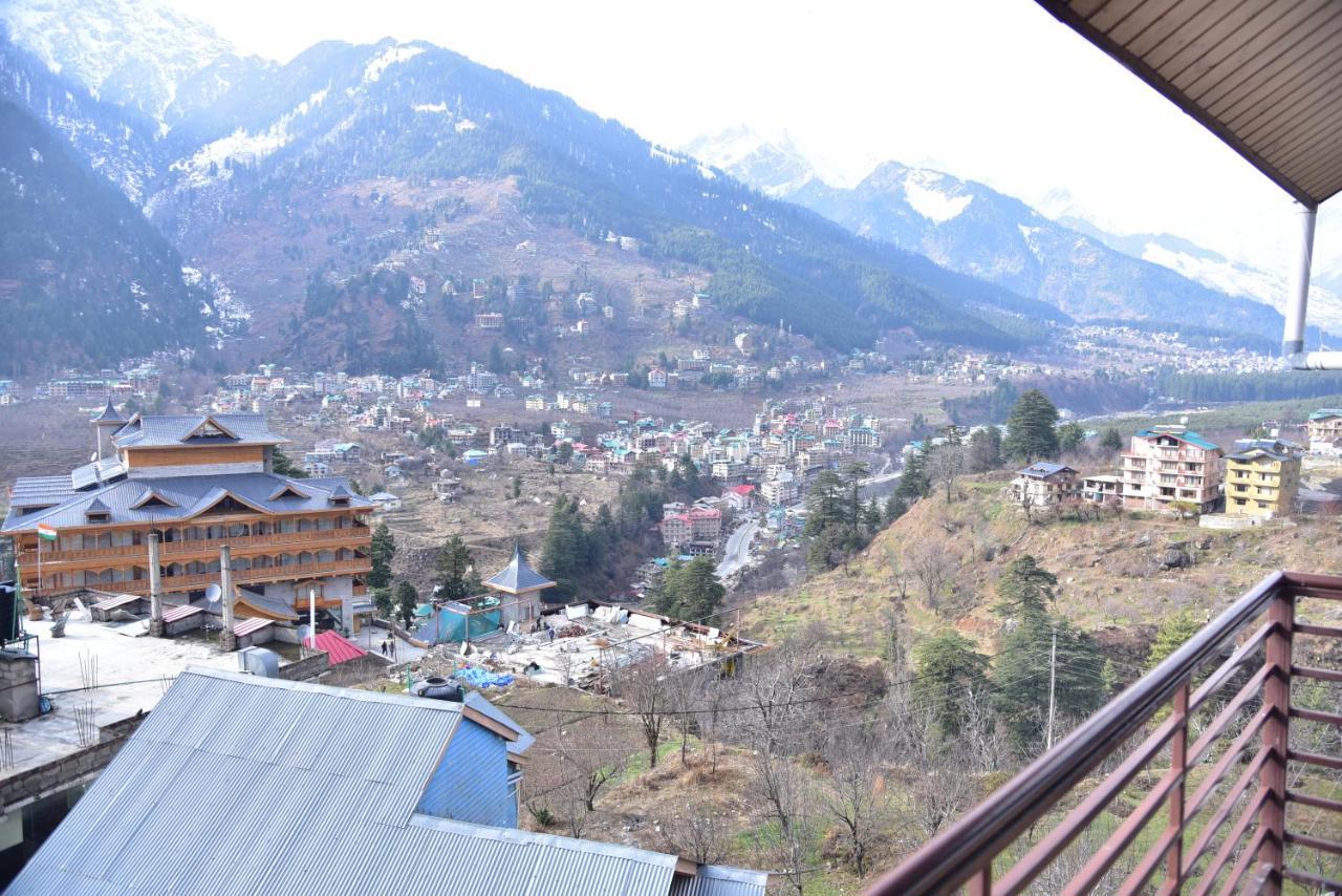 Hotel Chandertal Regency &