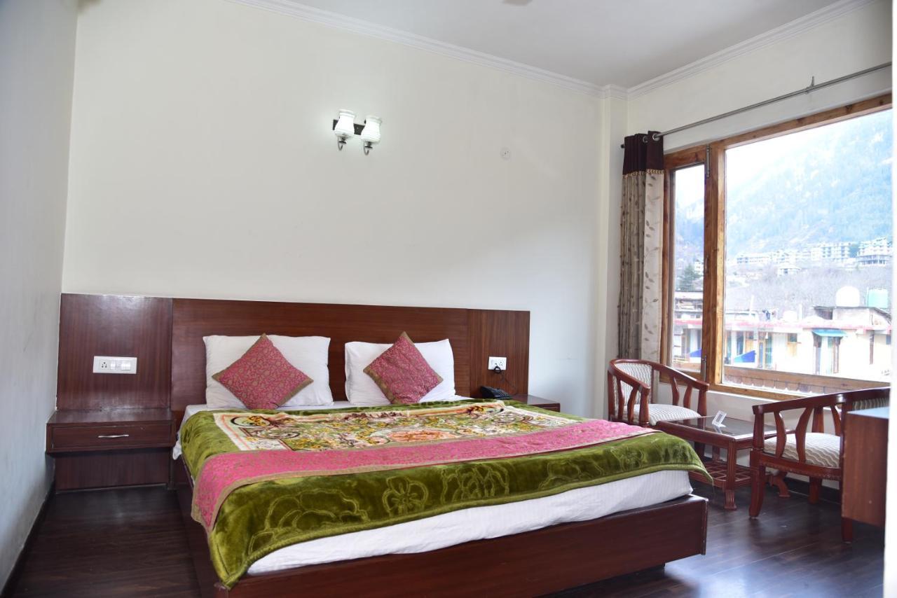 Chandertal Regency & Hotel 3*