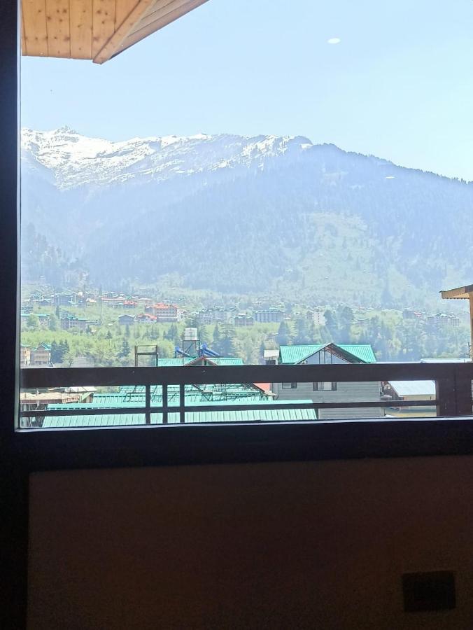 Misty Mountain 3*