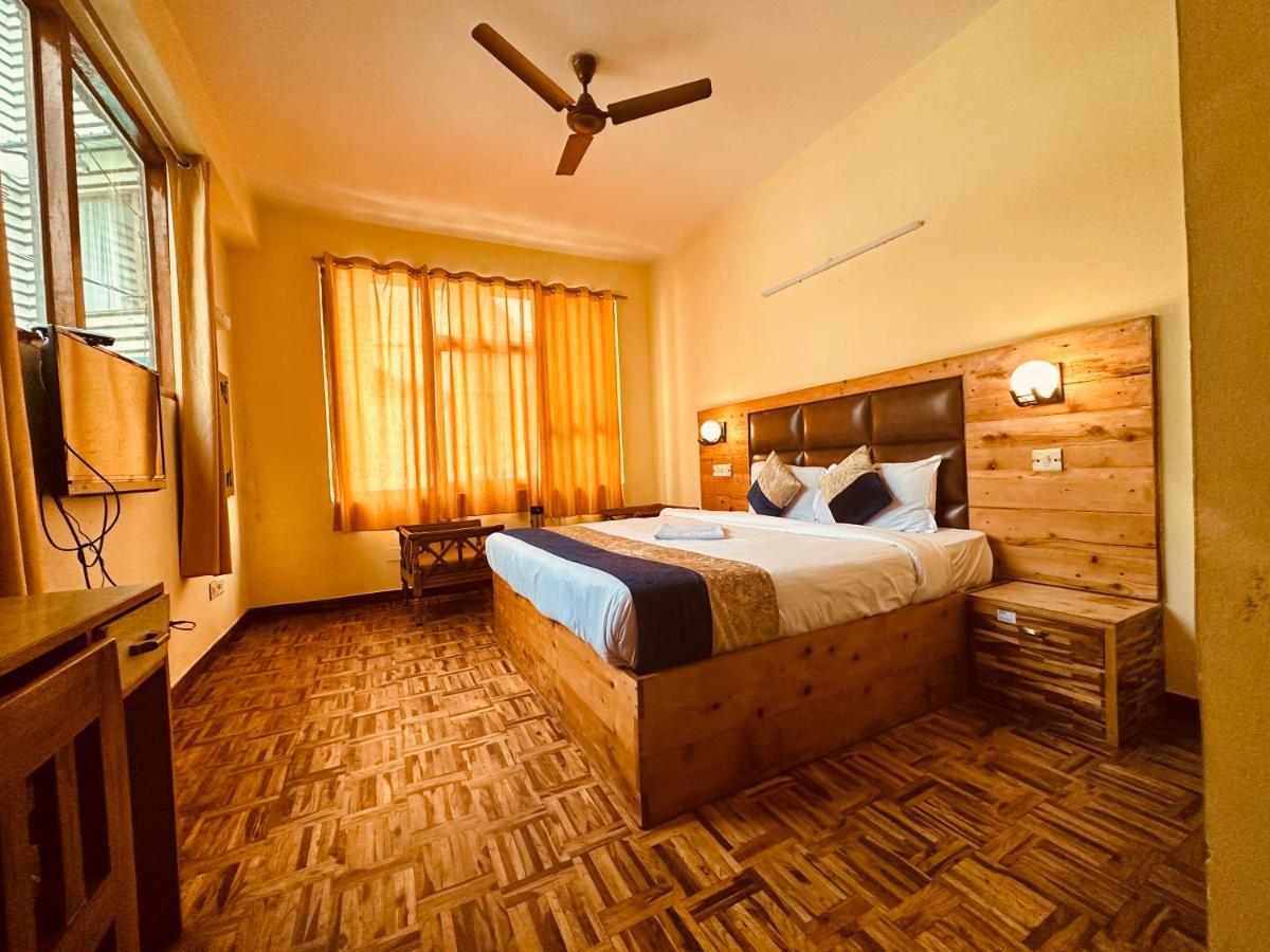 Grand Kalinga - Near Volvo Bus Stand Hotel Manali (Himachal Pradesh)