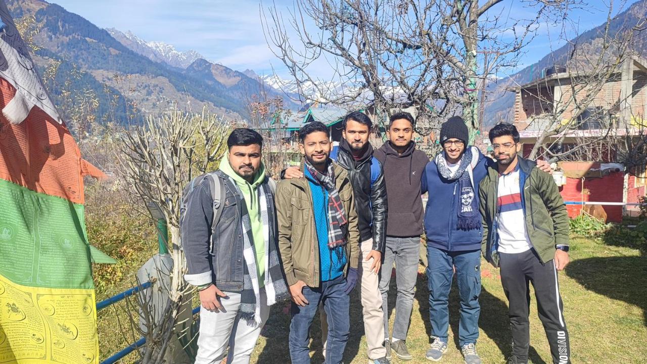 Indian Backpackers * Manali (Himachal Pradesh)