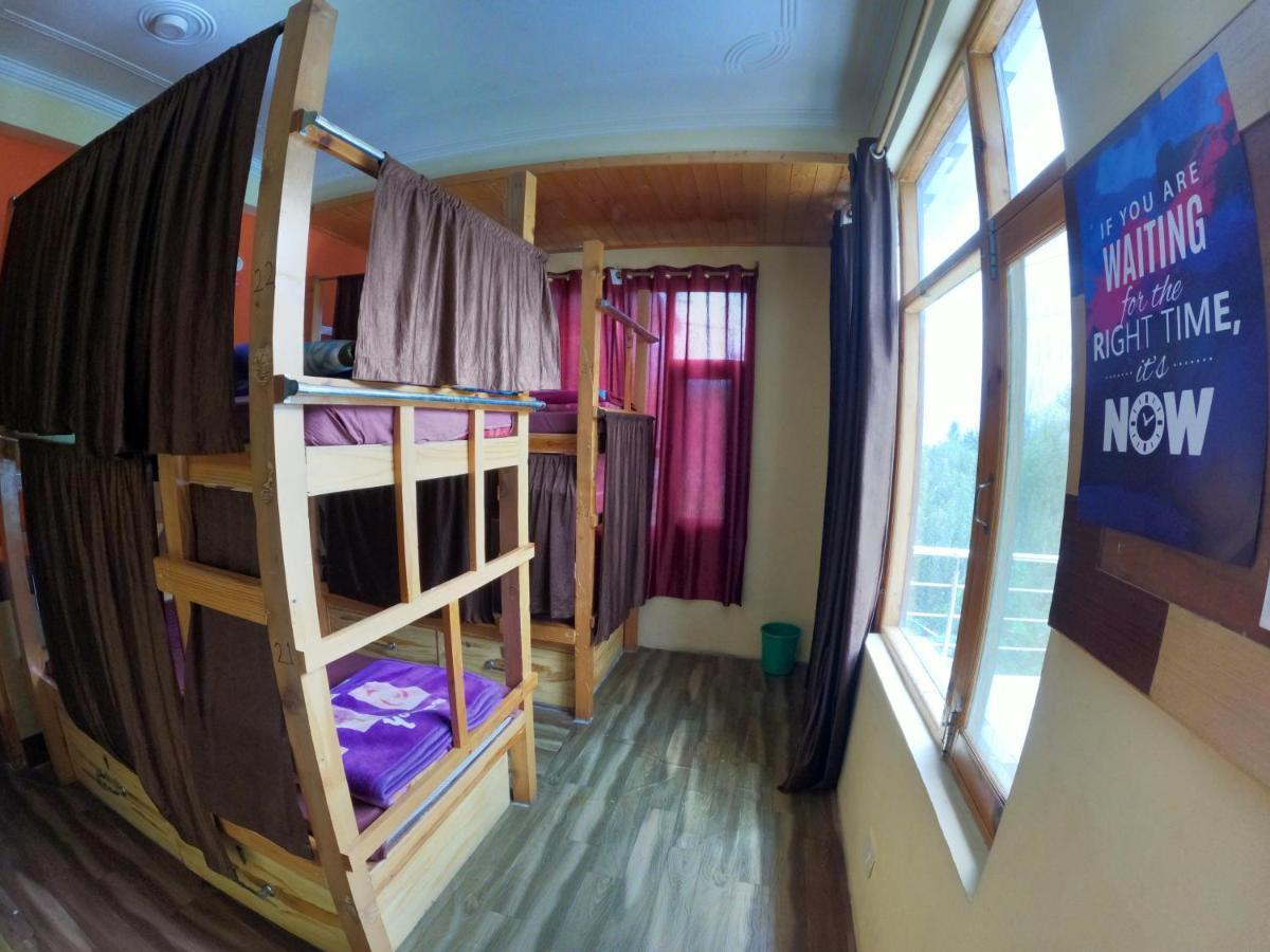 Indian Backpackers * Manali (Himachal Pradesh)