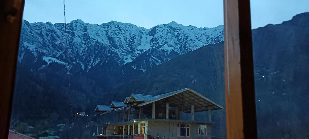 Guest house The Red Bird Cottages, Manali (Himachal Pradesh)