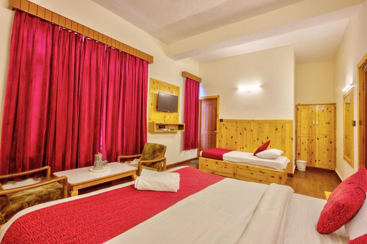 Royal Hotel 2*