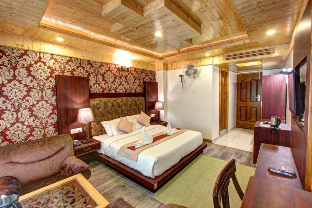 Hotel Grand