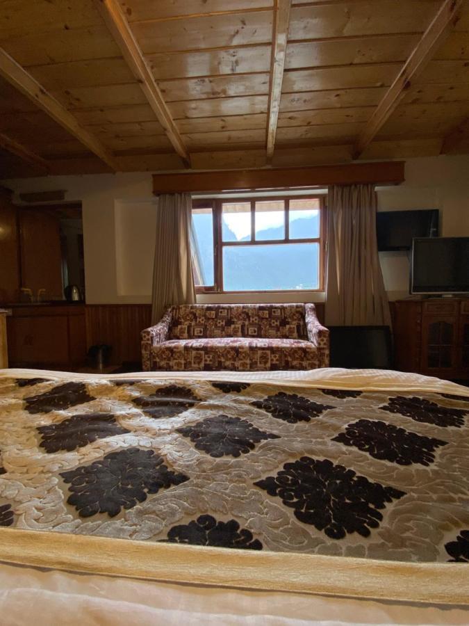 Resort The Himalayan Chalet Manali (Himachal Pradesh)