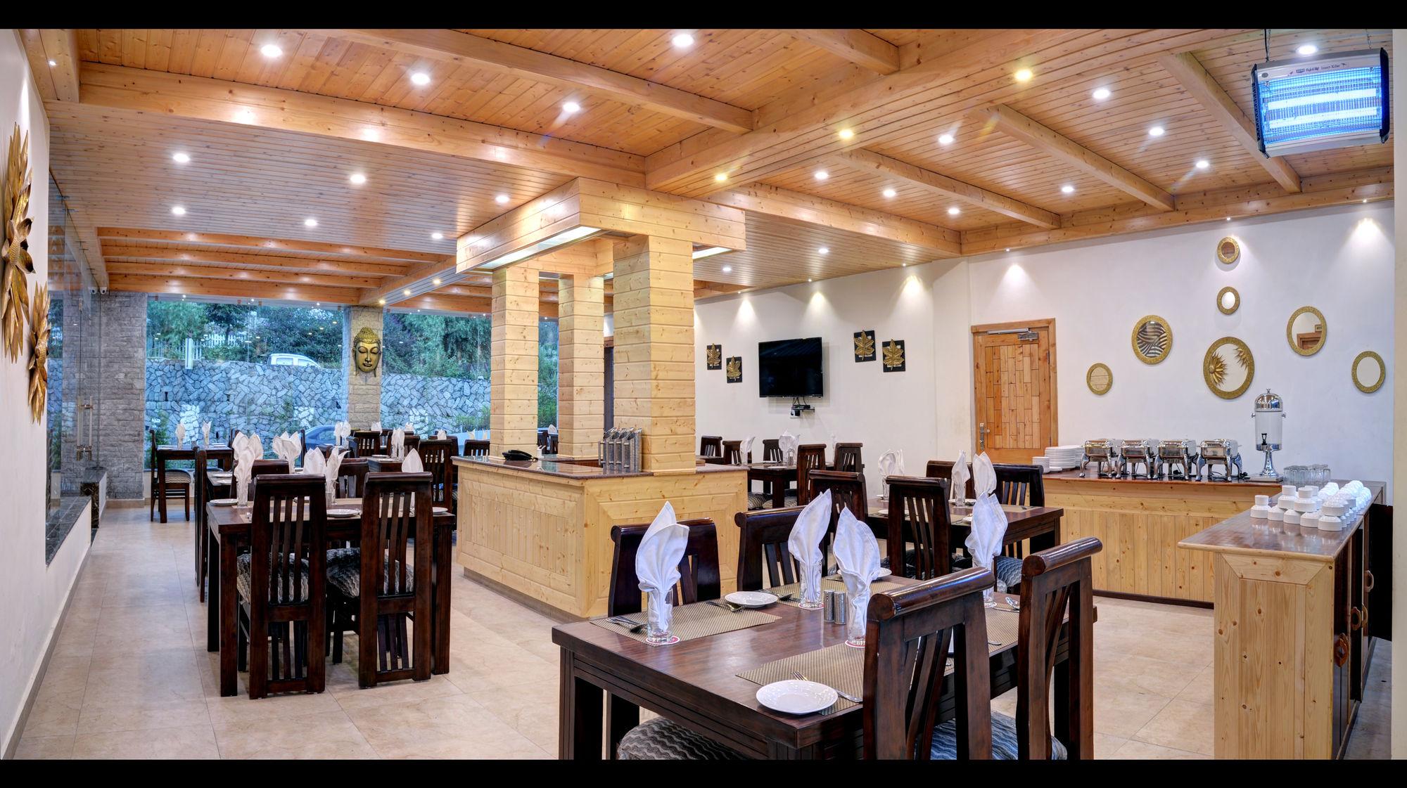 Chandertal Regency & Hotel 3*
