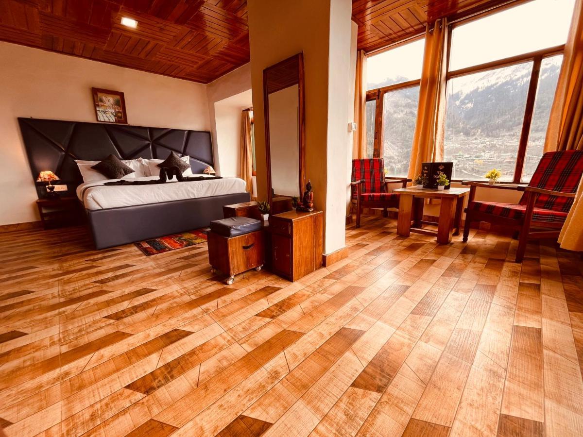 Himalayan Nomad Cottage, Hotel Manali (Himachal Pradesh)
