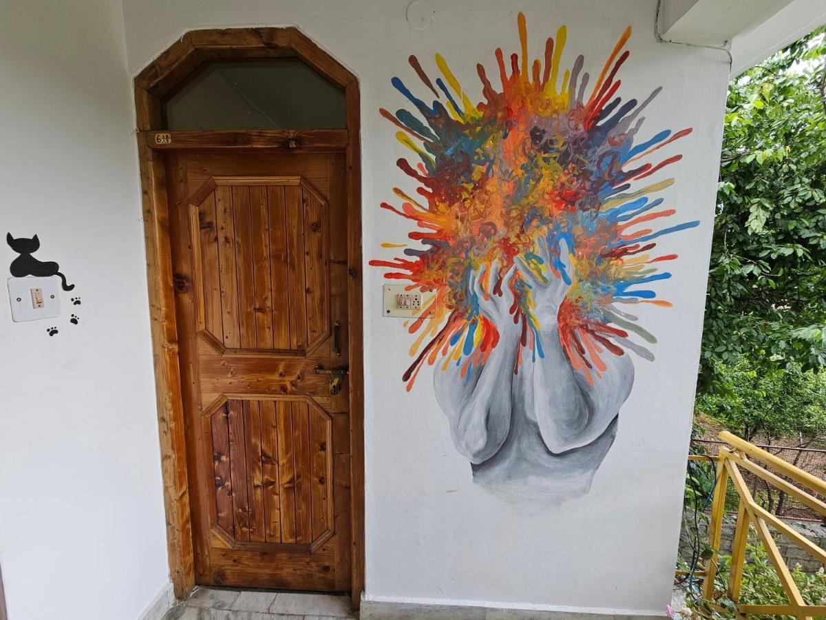 Orchards House - The Hidden Tribe Guest house Manali (Himachal Pradesh)