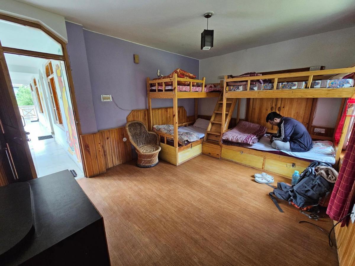 Orchards House - The Hidden Tribe Guest house Manali (Himachal Pradesh)