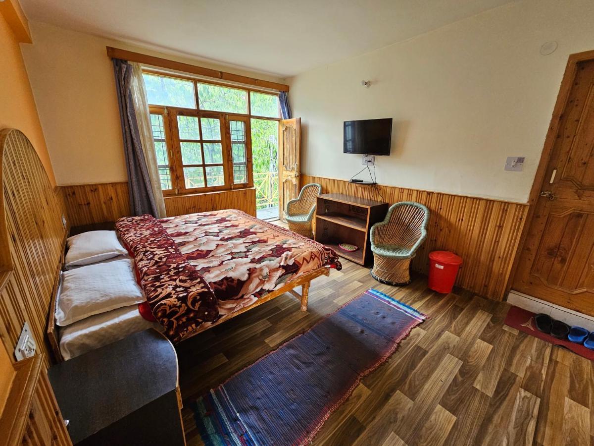 Orchards House - The Hidden Tribe Guest house
