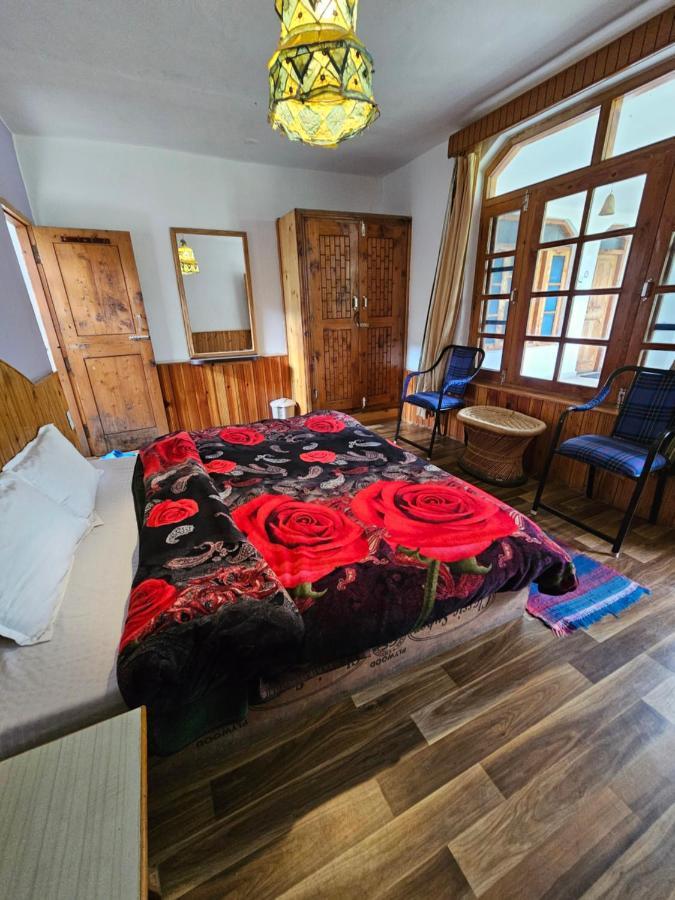 Orchards House - The Hidden Tribe Guest house Manali (Himachal Pradesh)