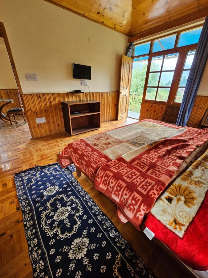 Orchards House - The Hidden Tribe Guest house Manali (Himachal Pradesh)