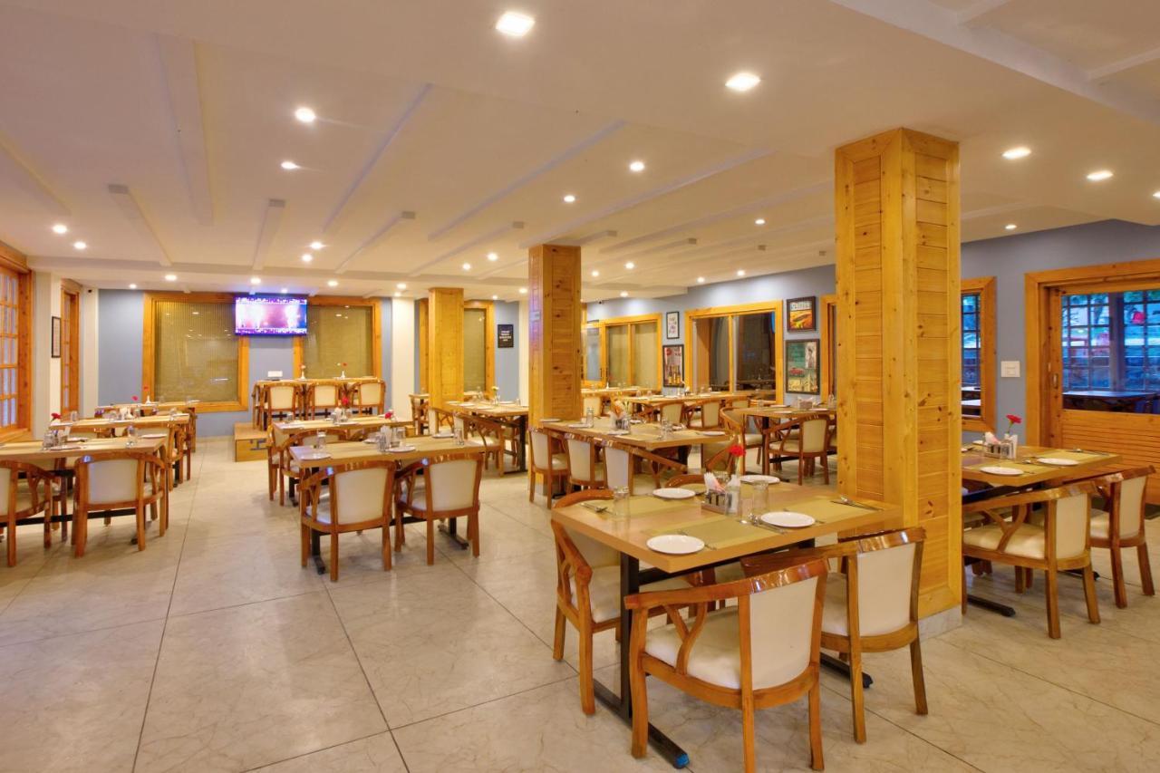 The Husky And Cafe Hotel Manali (Himachal Pradesh)