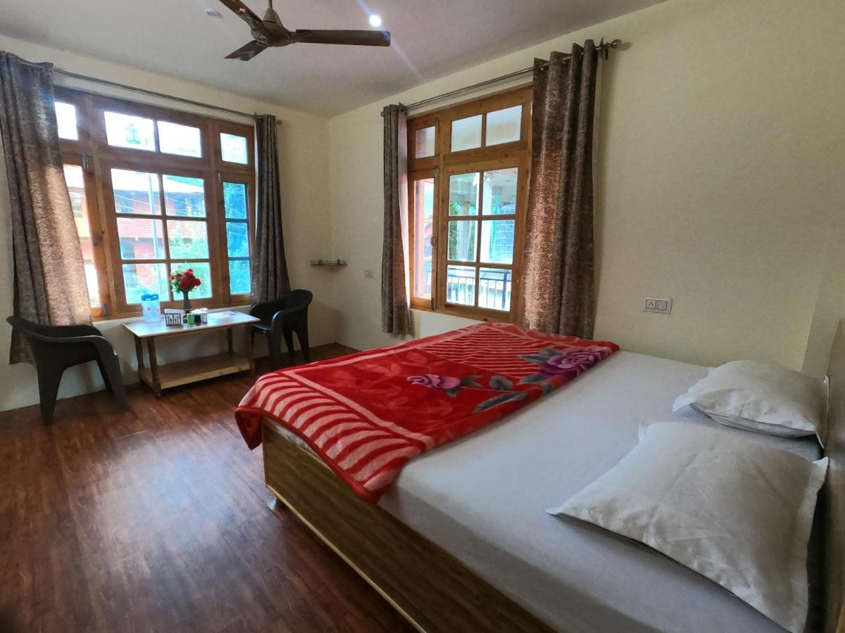 Meluha Hikes And Stays Manali (Himachal Pradesh)