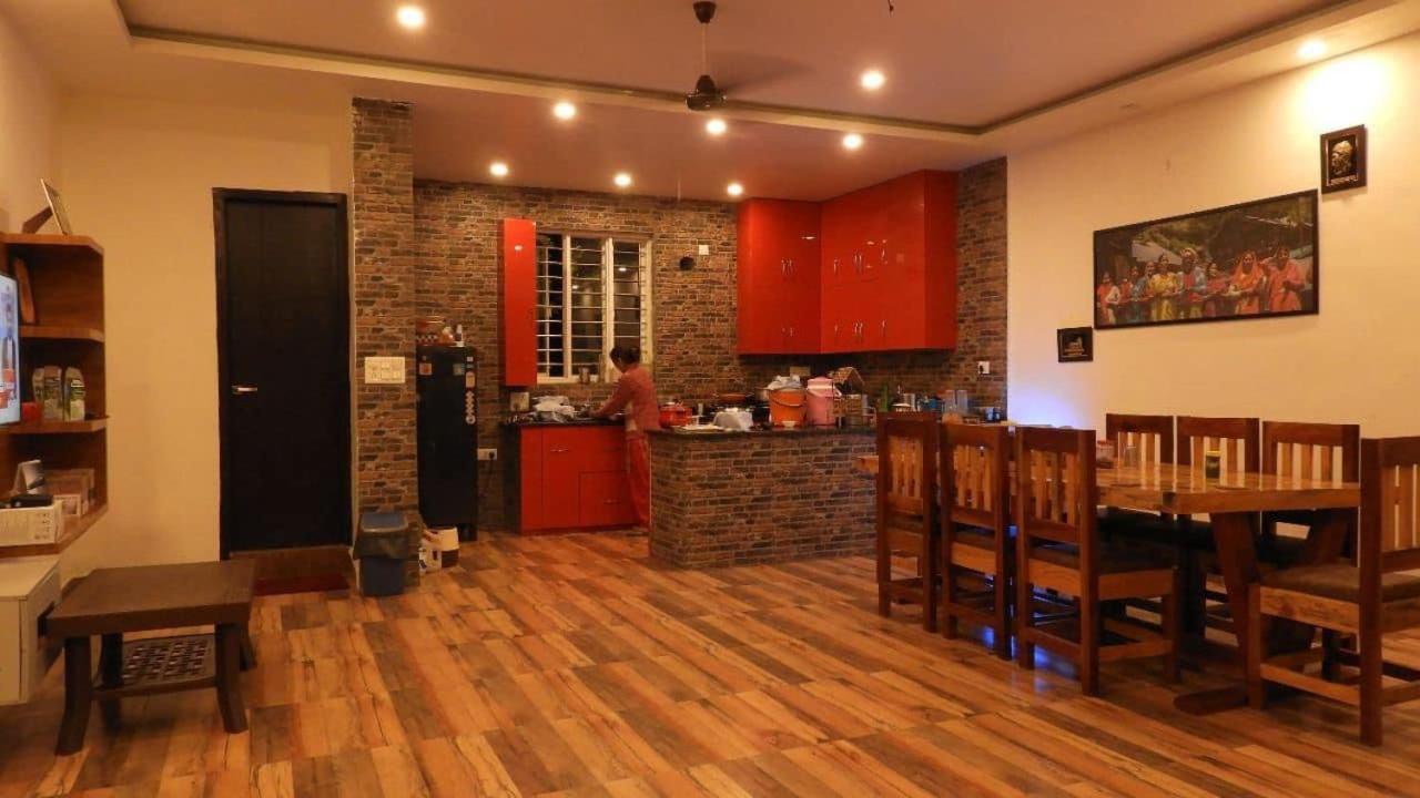 Naina Resort, - A Beautiful Hidden Hotel Manali (Himachal Pradesh)