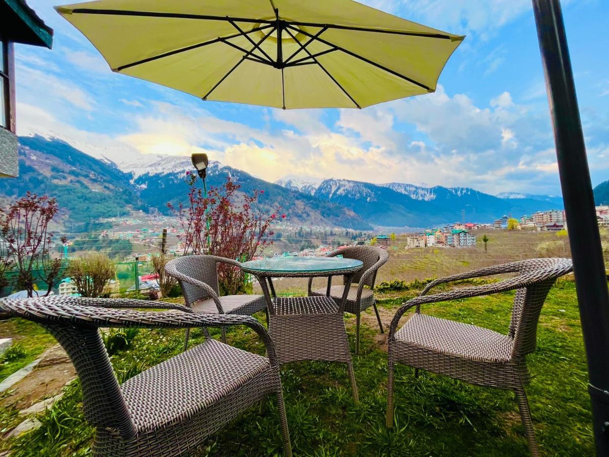 Hotel Nomad 2 Bedroom Independent Luxury Cottages Manali (Himachal Pradesh)