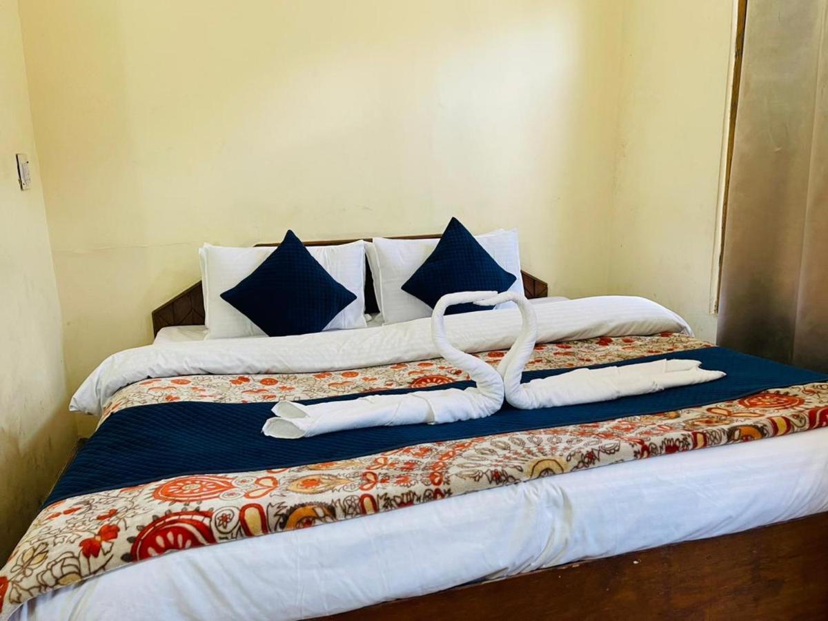 Hotel Silver Land-manali Manali (Himachal Pradesh)