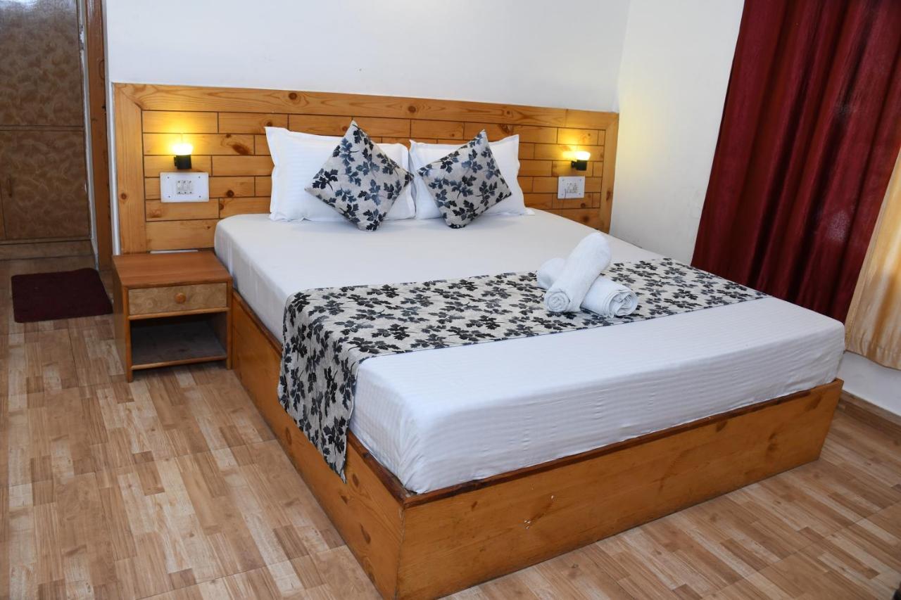 Ridge View Hotel Manali (Himachal Pradesh)