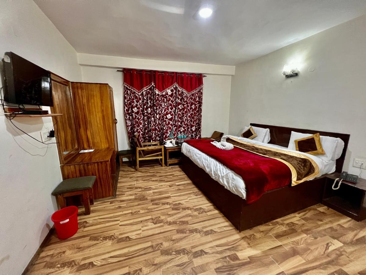 Silver Land-manali 3*