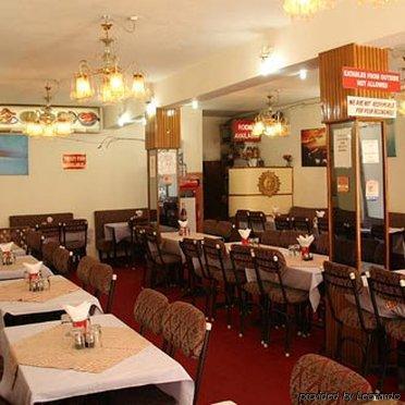 New Adarsh Hotel Manali (Himachal Pradesh)
