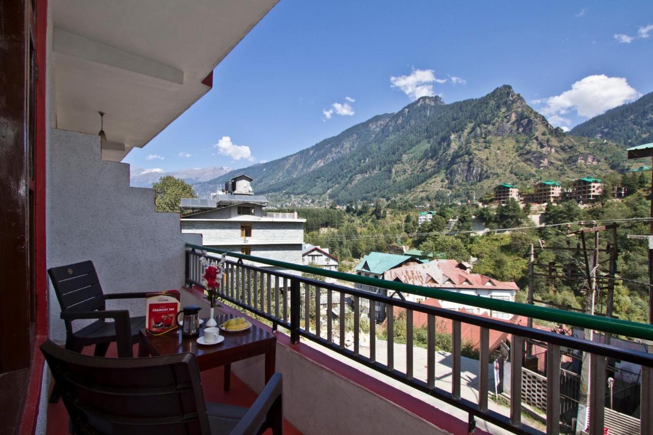 New Harmony Hotel 3*