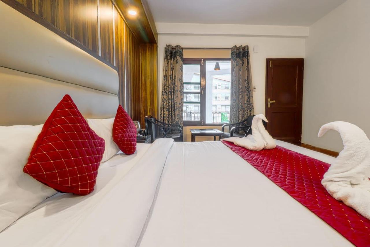 Hotel Beyond Kenview Manali (Himachal Pradesh)