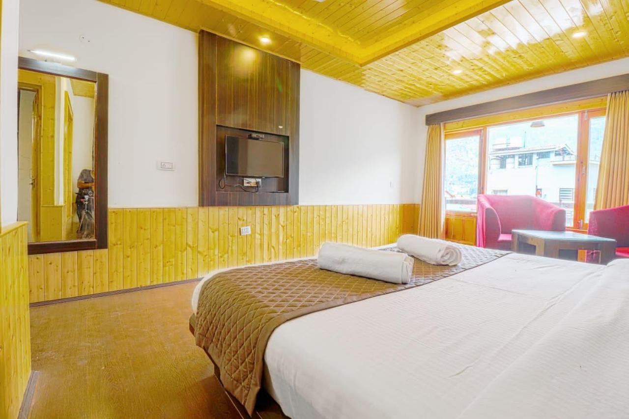 Beyond Kenview Hotel Manali (Himachal Pradesh)