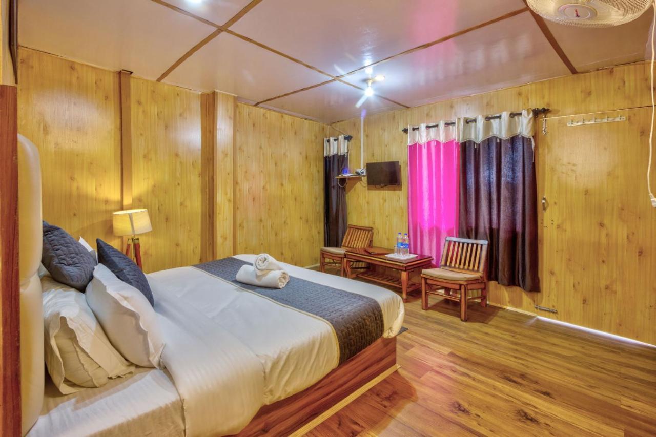 Hotel Resort Shivalaya Retreat - A River Side Resort 3*