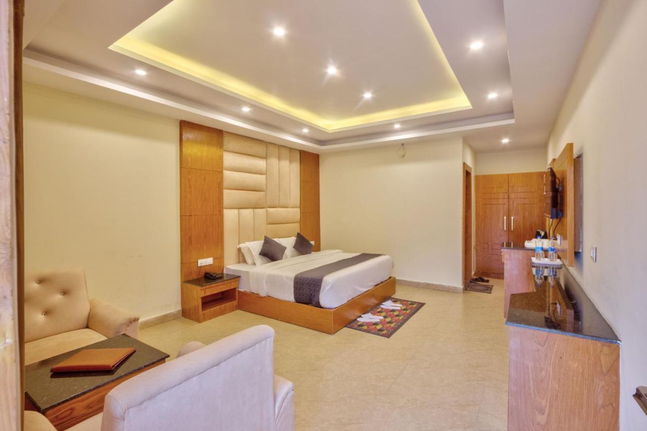Resort Shivalaya Retreat - A River Side Resort