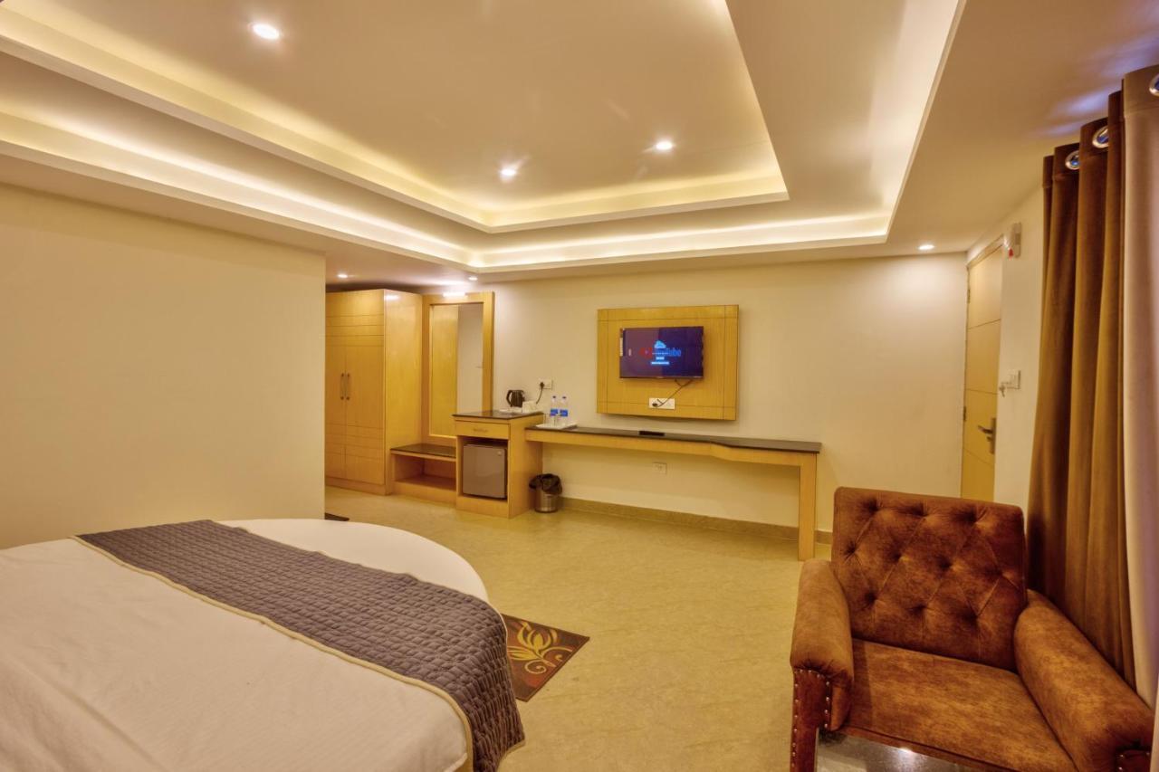Hotel Resort Shivalaya Retreat - A River Side Resort