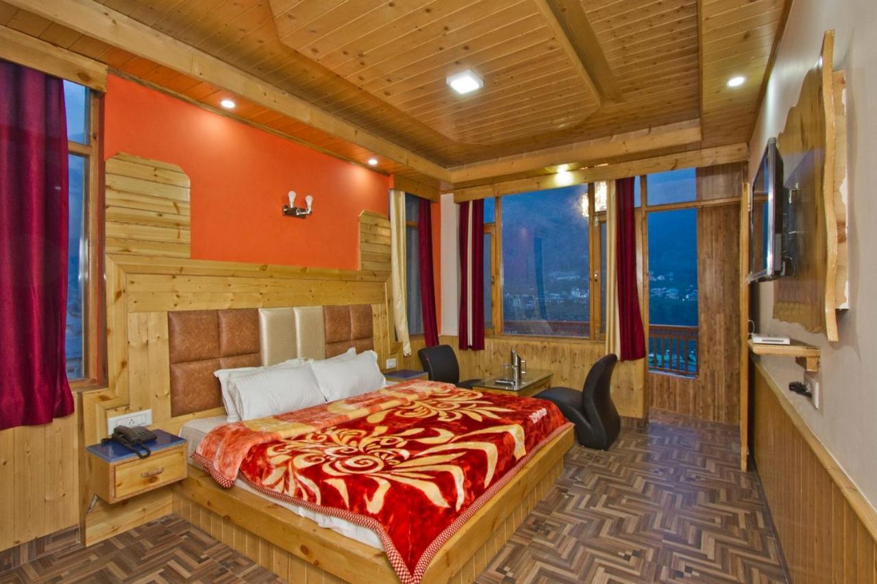 The White Rain Hotel