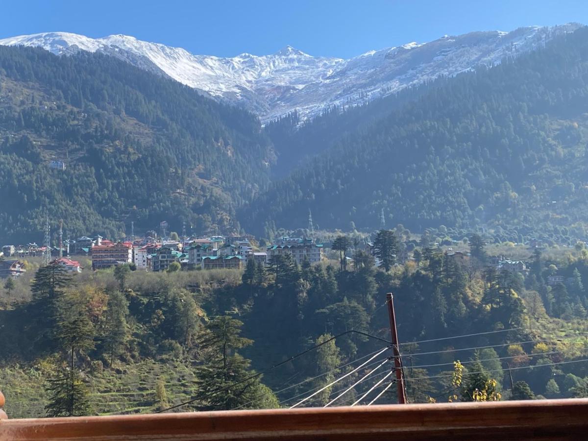 In Manali. Villa *