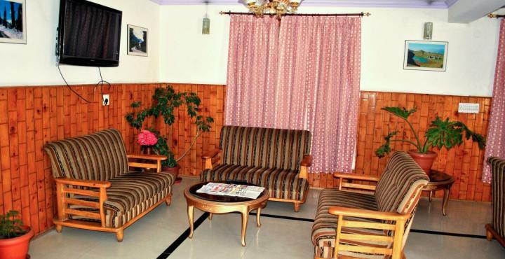 Hotel Himgiri Manali (Himachal Pradesh)