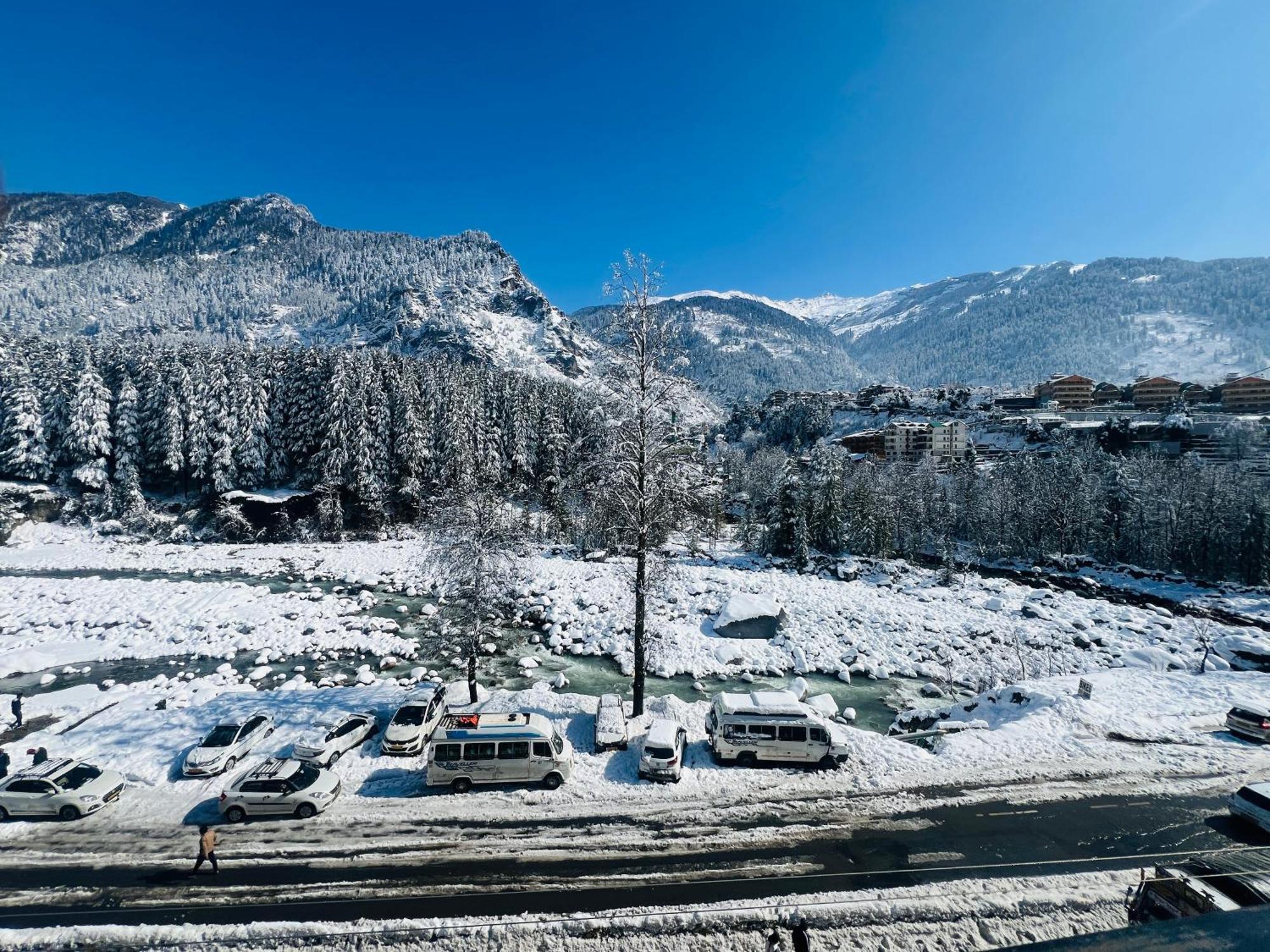 Link -#near Volvo Bus Stand #mountain View #river View #open Terrace Hotel