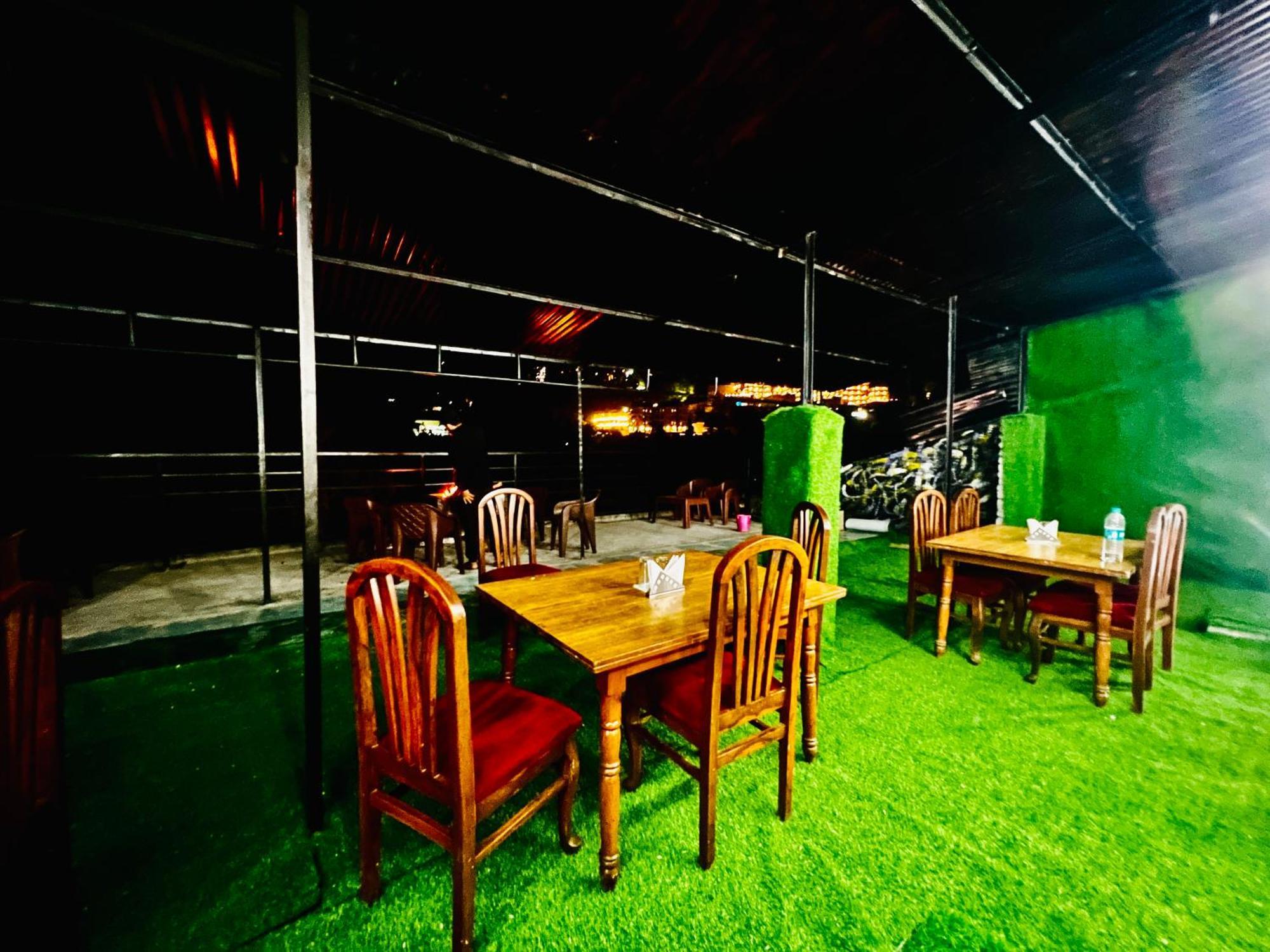 Link -#near Volvo Bus Stand #mountain View #river View #open Terrace * Manali (Himachal Pradesh)