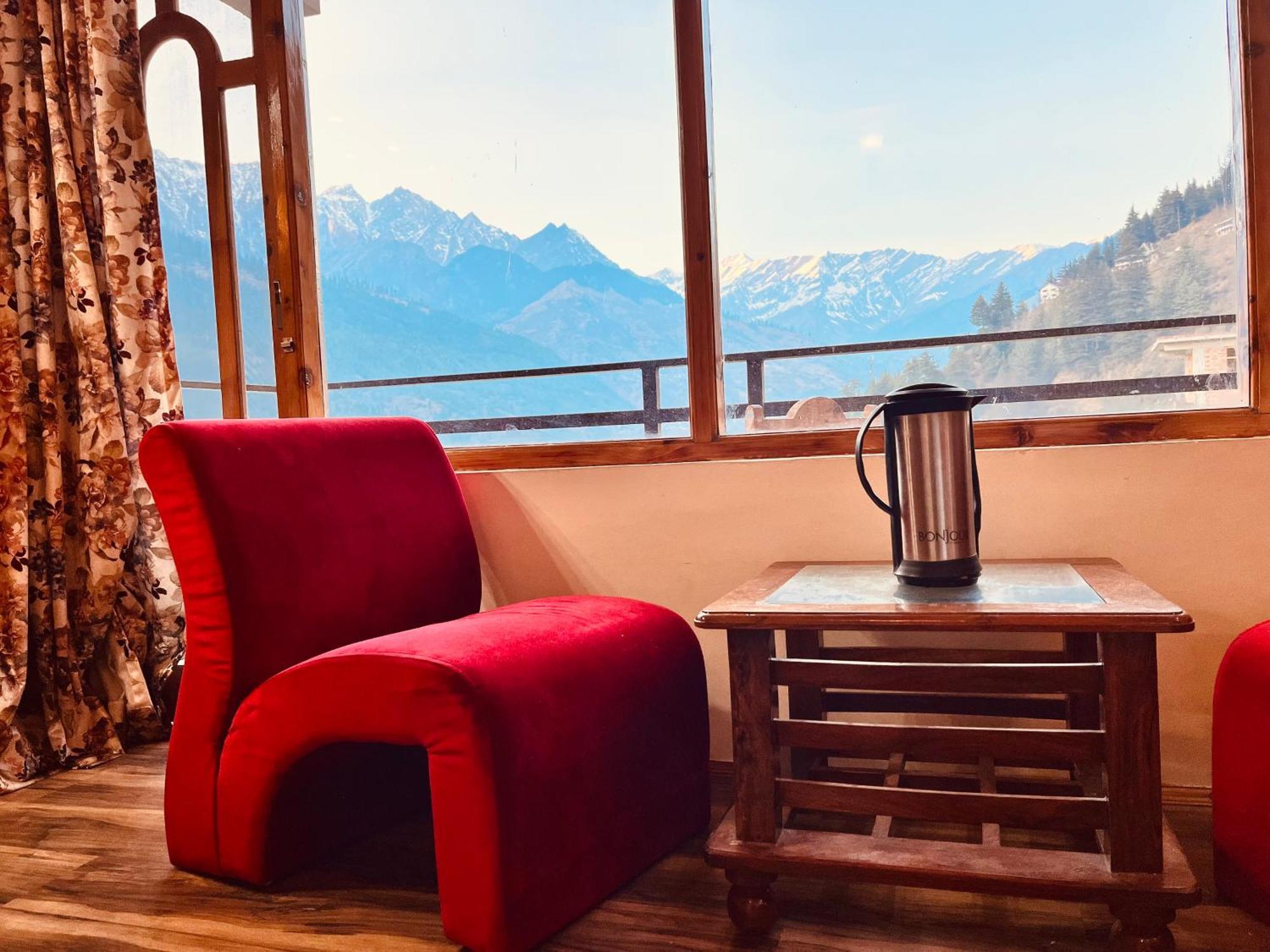 Kartik Cottage, - A Blissful View From Entire 4* Manali (Himachal Pradesh)