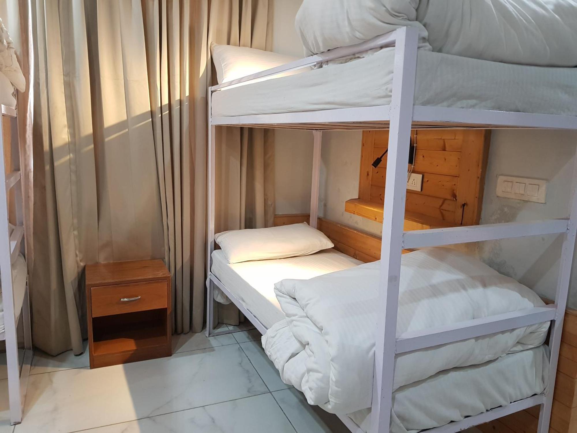 Mountain Paradise Hotel Manali (Himachal Pradesh)