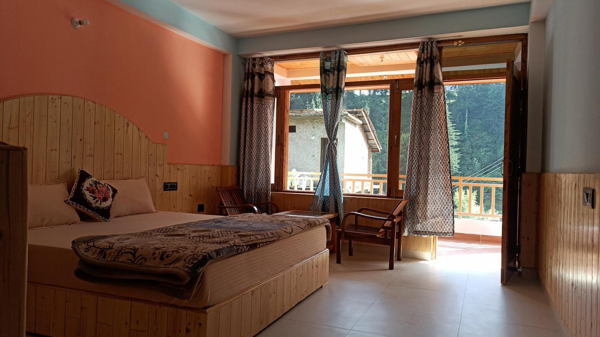 Guest house Wood Stone Homestay