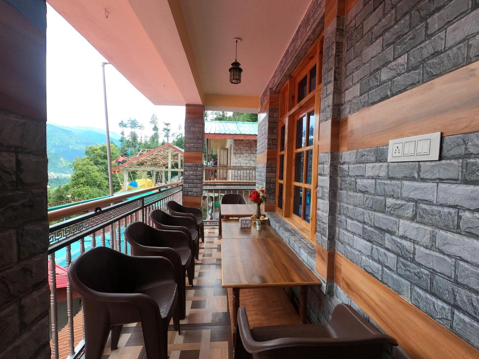 Meluha Hikes And Stays Manali (Himachal Pradesh)
