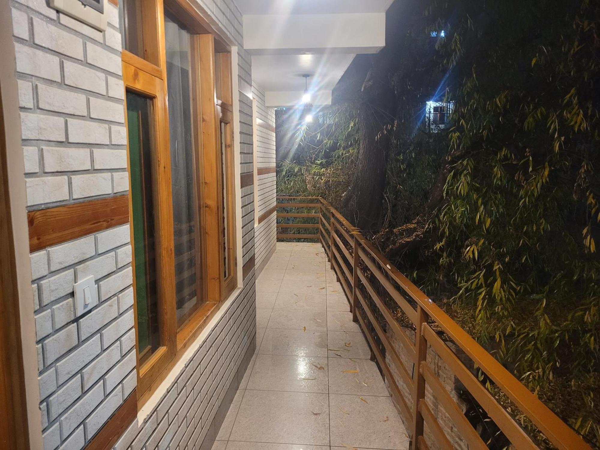 Bed & Breakfast Snow Country Manali (Himachal Pradesh)