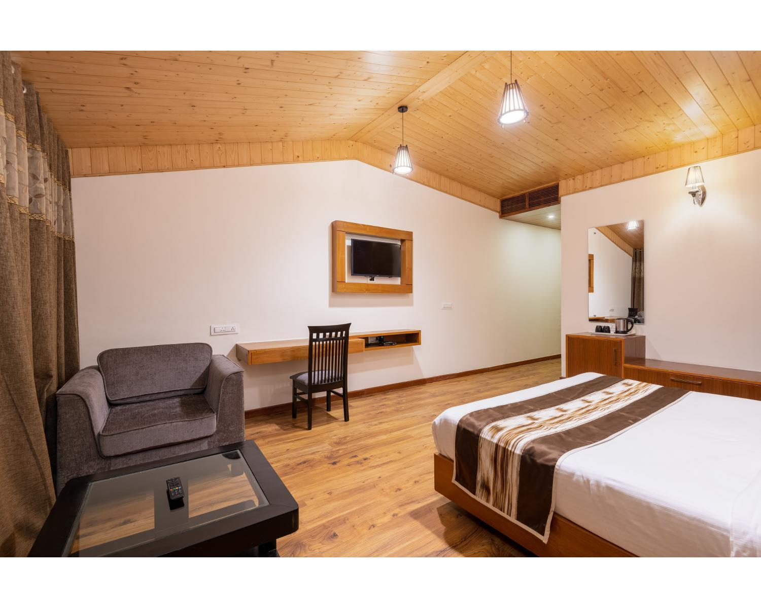 Serenity & By Dls Hotel