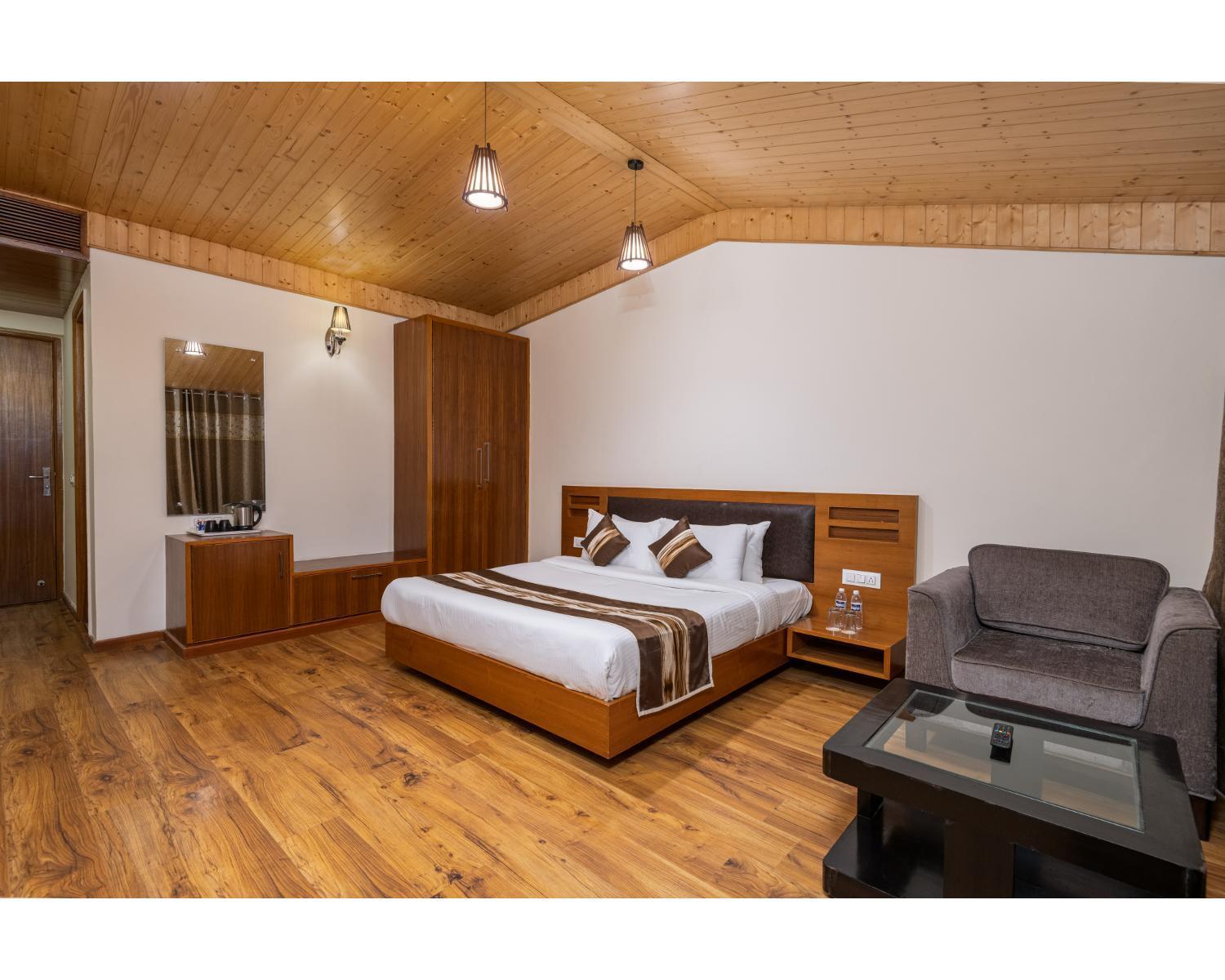Serenity & By Dls Hotel