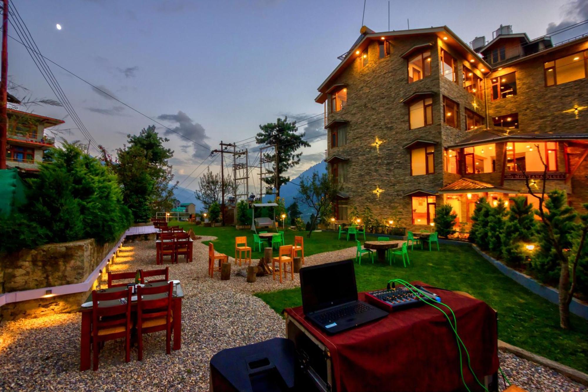 Montana Blues By Snow 4* Manali (Himachal Pradesh)