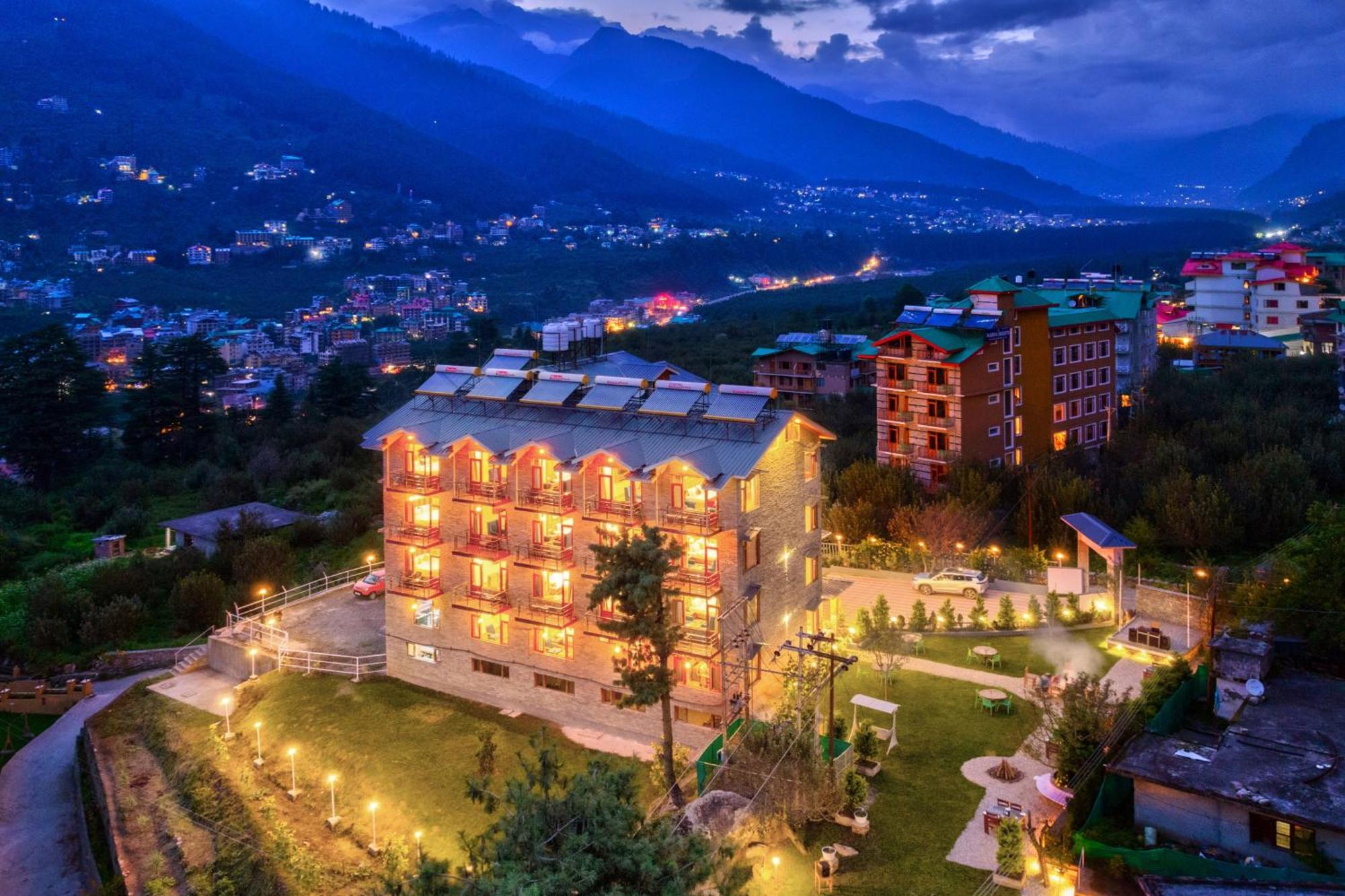 Hotel Montana Blues By Snow Manali (Himachal Pradesh)