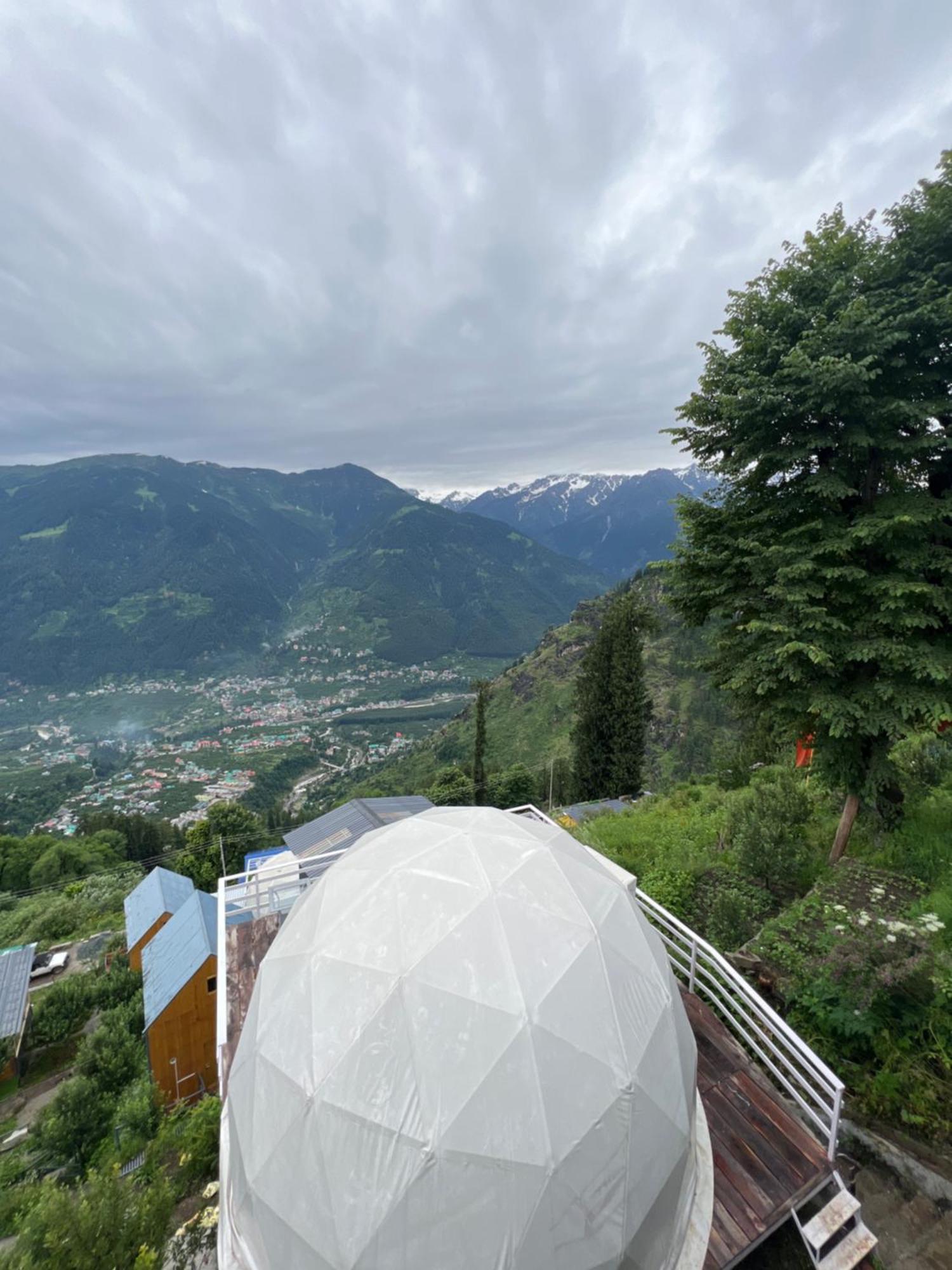 Mystic Heist And Cafe Hotel Manali (Himachal Pradesh)