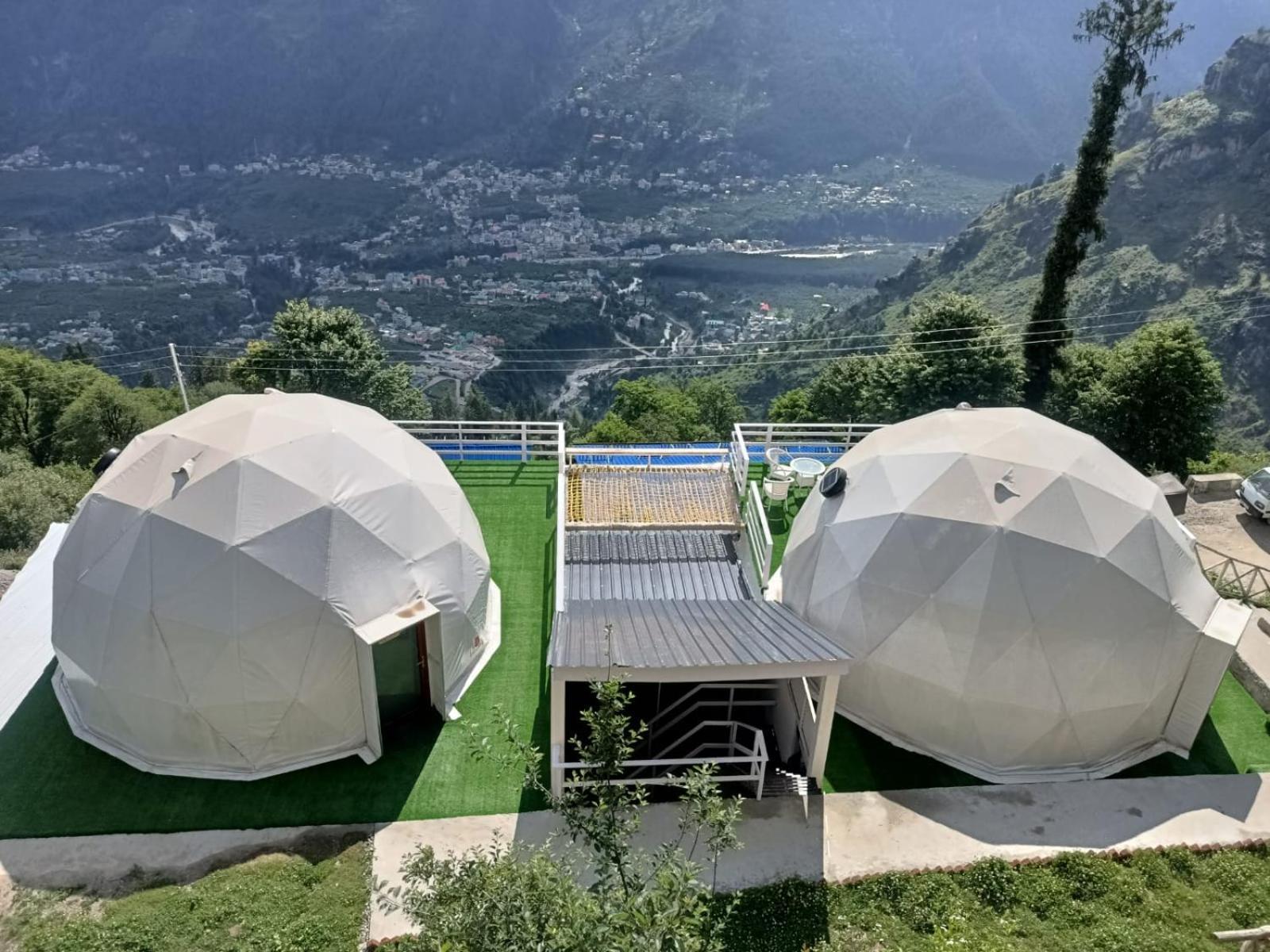 Mystic Heist And Cafe 4* Manali (Himachal Pradesh)