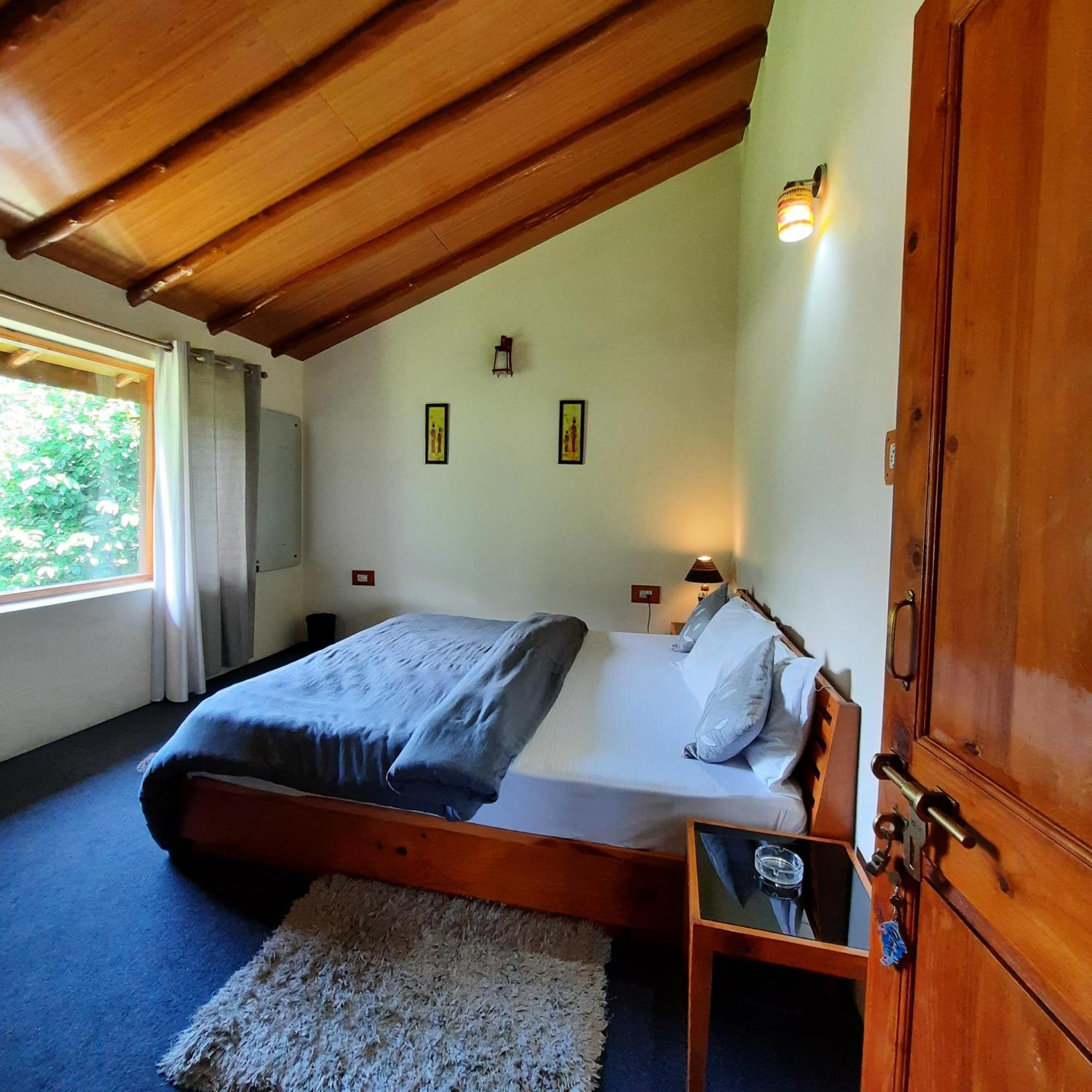 The Hideout - Hiraeth * Manali (Himachal Pradesh)