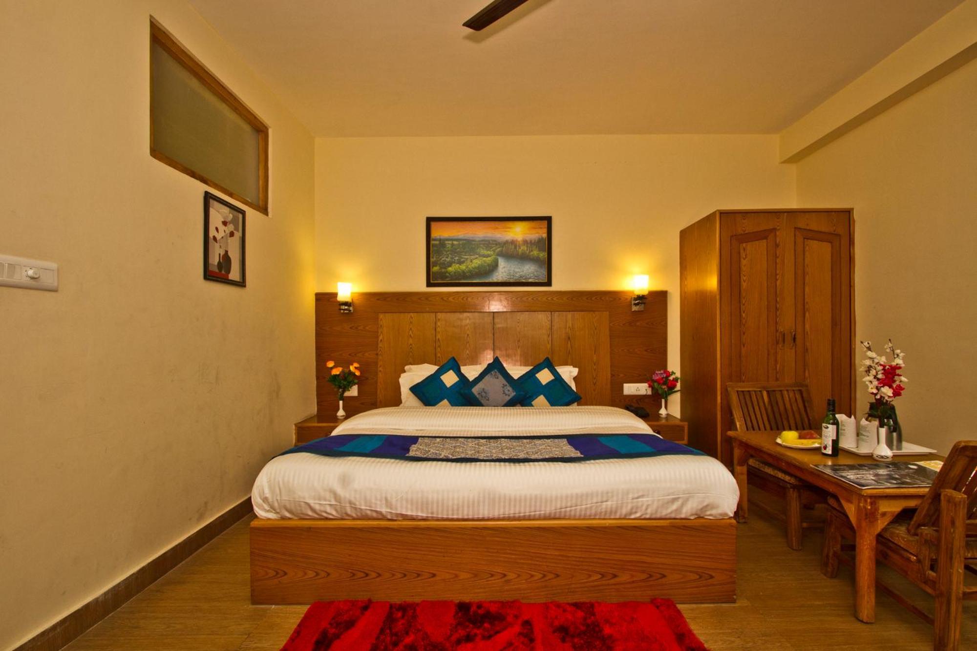 Hotel New Harmony Manali (Himachal Pradesh)