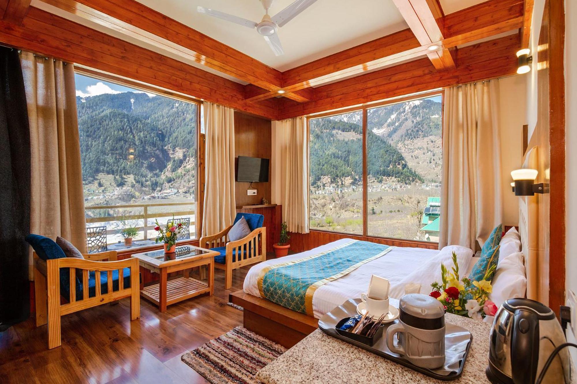 Fabhotel La Kailasha Regency Manali (Himachal Pradesh)